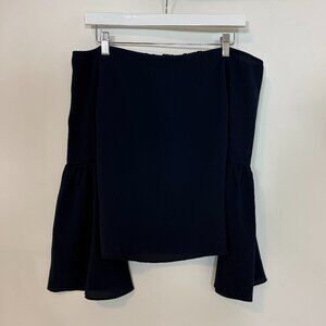 Olivaceous Off-the-should Top